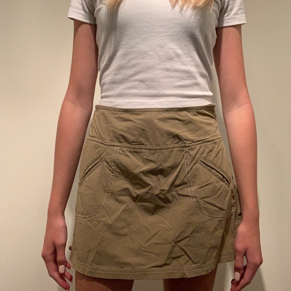 TAN ATHLETA SKORT